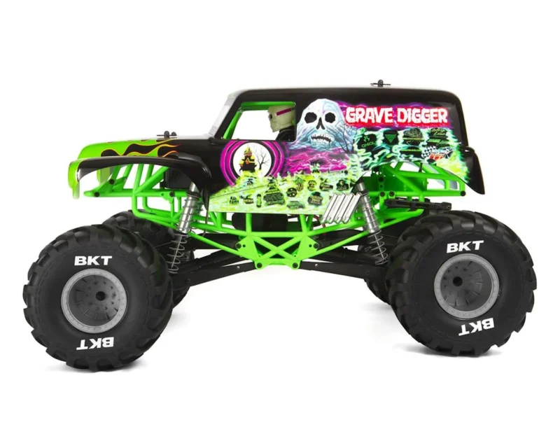 1/10 Axial SMT10 Grave Digger Monster Truck