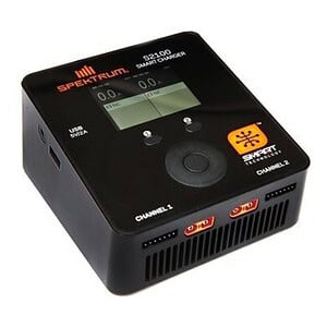 Spektrum Smart S2100 AC Charger 6S/12A/100W x2
